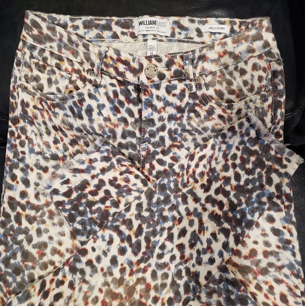 William Rast Ankle Skinny in Leopard Print sz 26